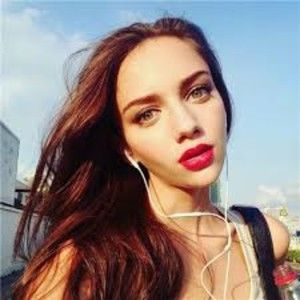 Meet your Posher, Diamond